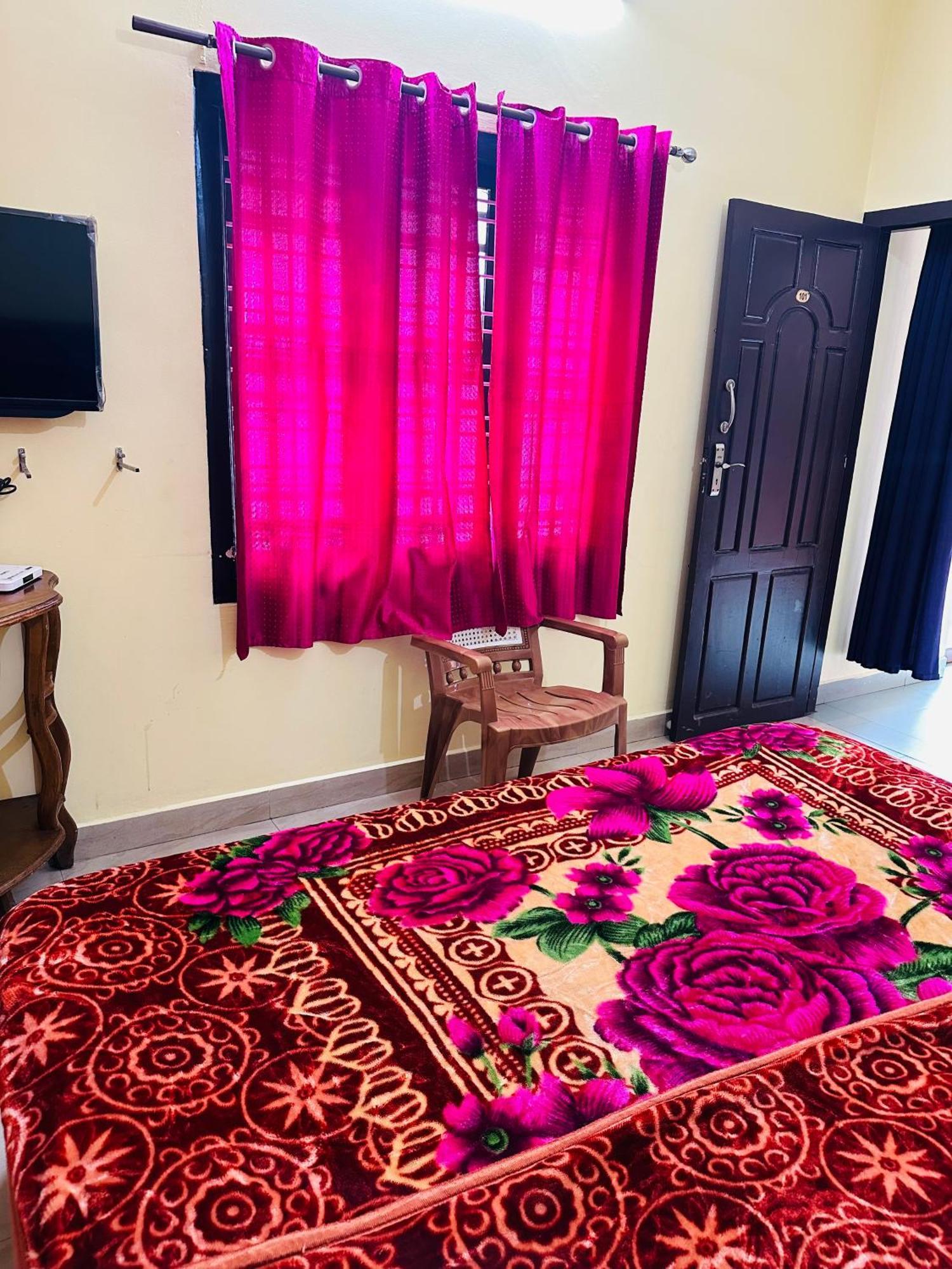 G Mount Budget Stay Munnar Exteriör bild