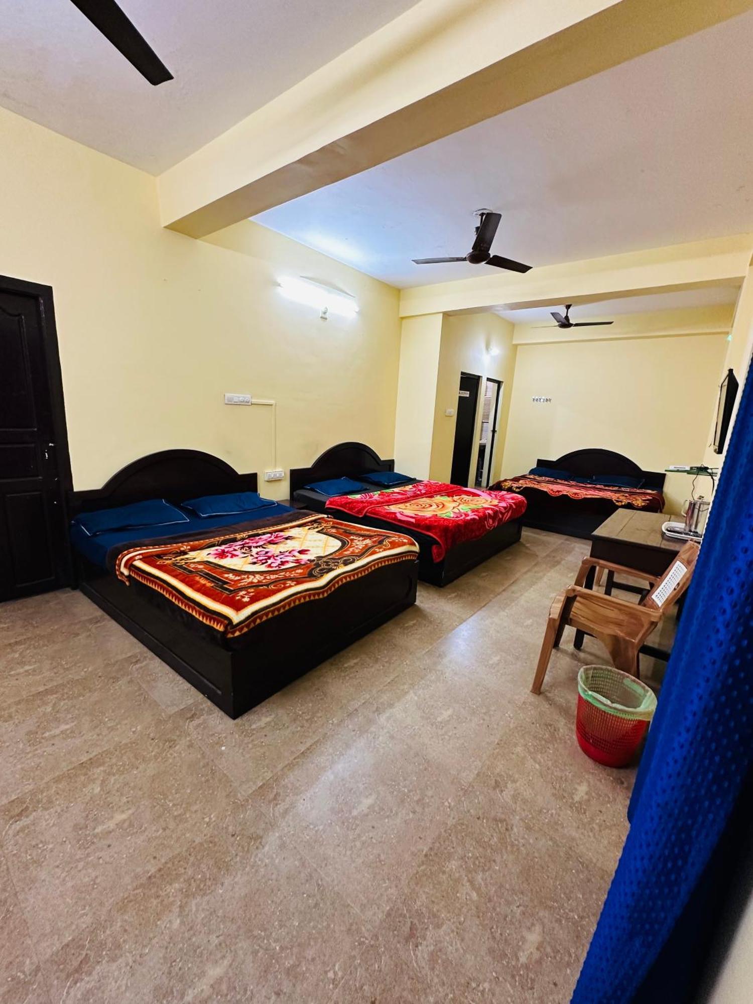 G Mount Budget Stay Munnar Exteriör bild