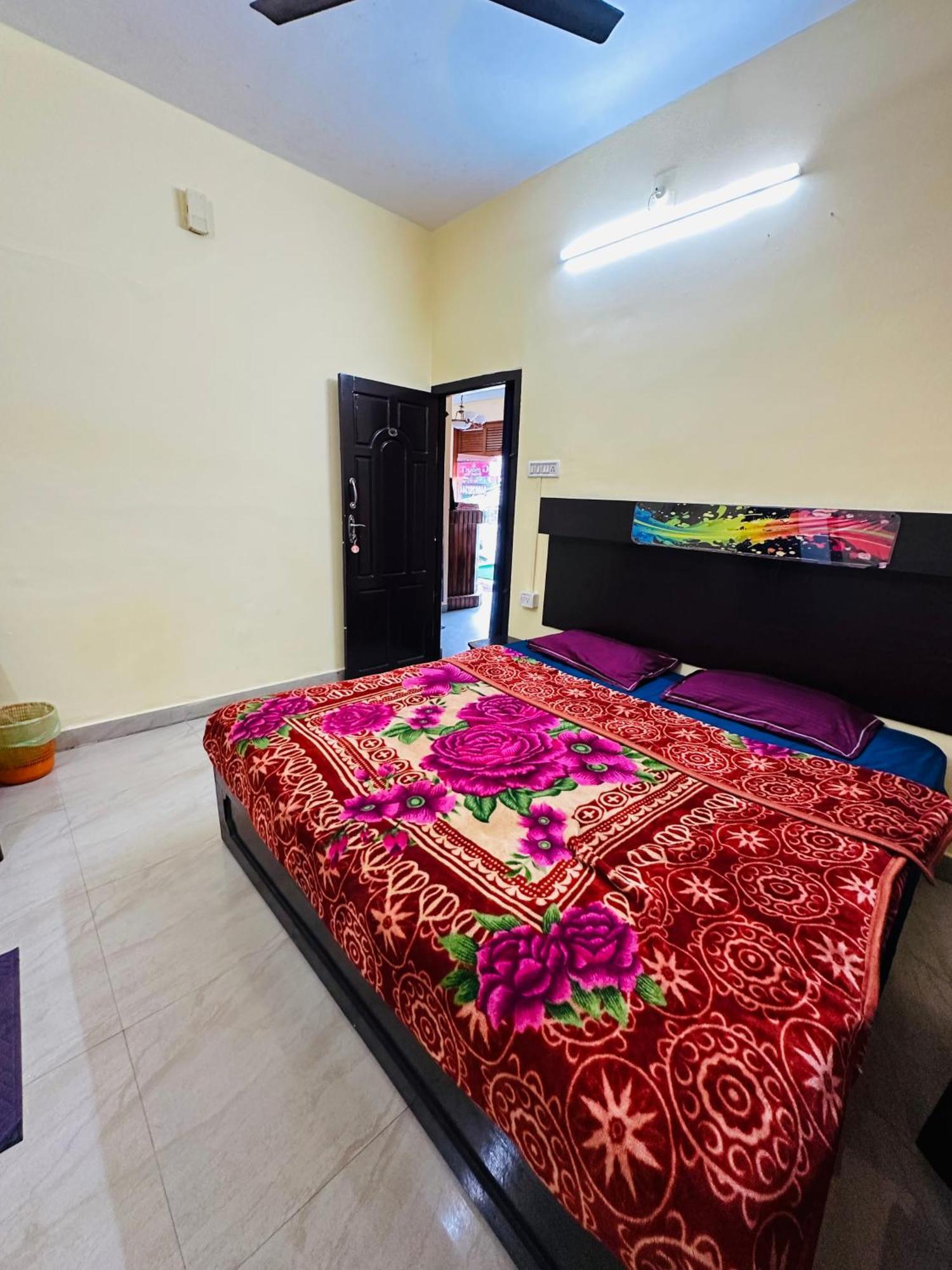 G Mount Budget Stay Munnar Exteriör bild