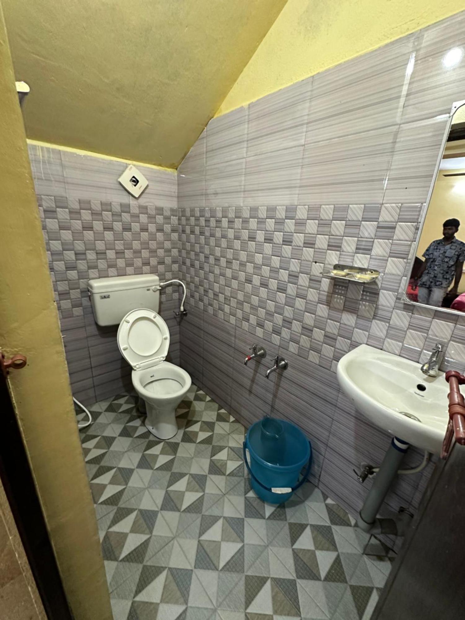 G Mount Budget Stay Munnar Exteriör bild
