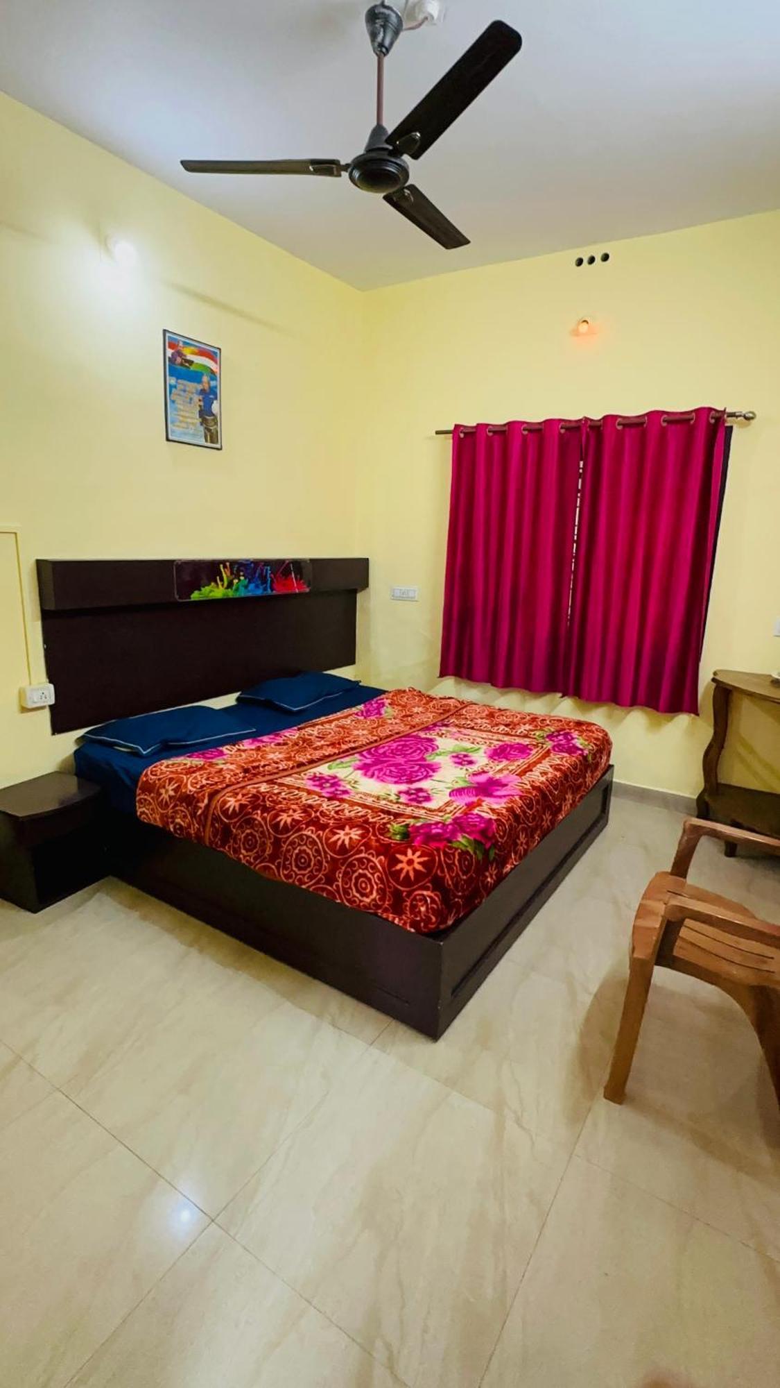 G Mount Budget Stay Munnar Exteriör bild